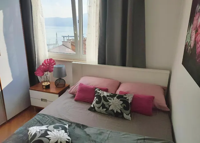 شقة Adria Holliday